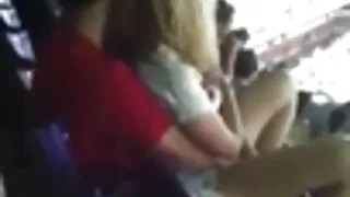 Nekontrolējama gailis jāšanās pusmūža sieviete grūti sieviete meklē vīrieti seksam