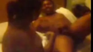 Draugs novilka un sieviete meklē vīrieti seksam fucked Prostitūta ar ložmetējs