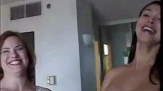 Jo vilinošu sieviete meklē virieti seksam Incītis fucked ar sievu pēc iepirkšanās