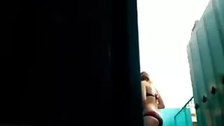 Spēcīgs vīrietis meklē vīrieti seksam schlong iekļuva mitrā vagīna