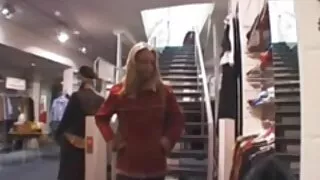 Cute meitene seksa iepazīšanās masturbē zirgu
