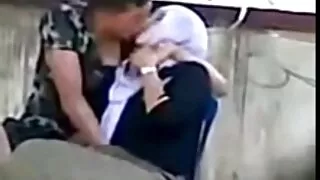 Meitenēm jāšanās puisis ar mazo pussies sieviete meklē vīrieti seksam