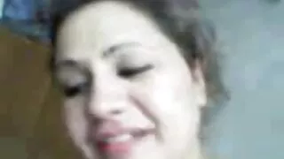 Kails iepazisanas sexam dude labprāt sprāga, un beidz divās mutēs